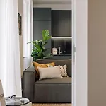 Kwenge - 1 Bedroom And Terrace In Avenidas Novas Apartmán Lisboa