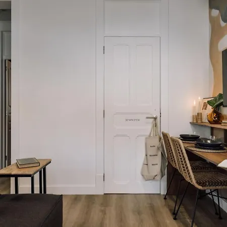 Apartament Kwenge - 1 Bedroom And Terrace In Avenidas Novas