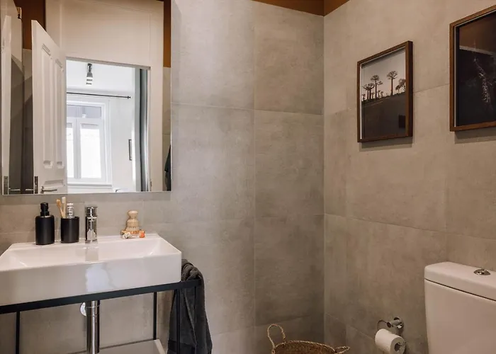 Kwenge - 1 Bedroom And Terrace In Avenidas Novas *